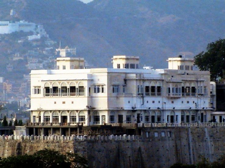 6. Bhagchand Ki Kothi